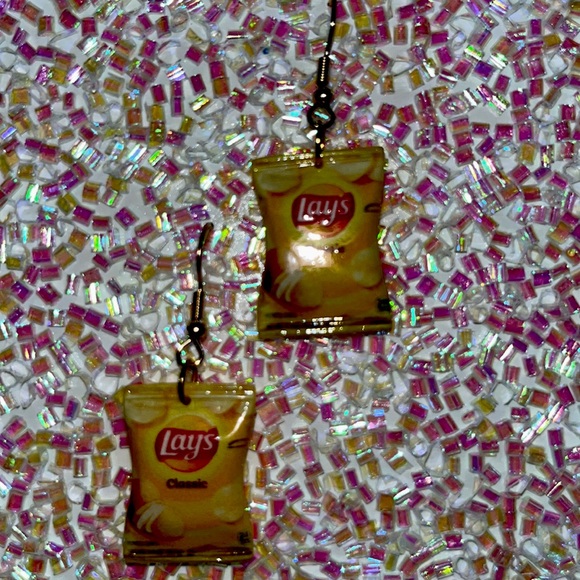 Potato Chip Dangle Earrings - Picture 17 of 17